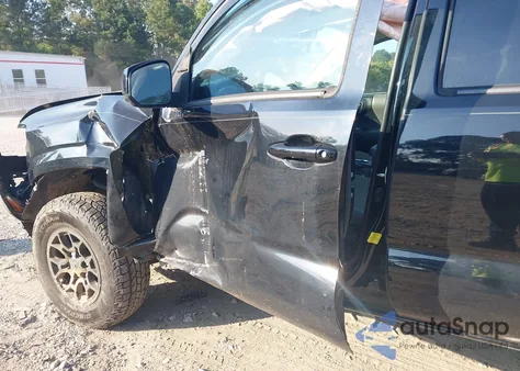 2018 Toyota Tacoma Sr из США, поврежденный, VIN 5TFAX5GN5JX118987